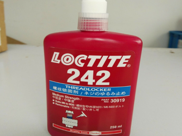 乐泰loctite242胶水中强度<i style='color:red'>螺纹锁固剂</i>