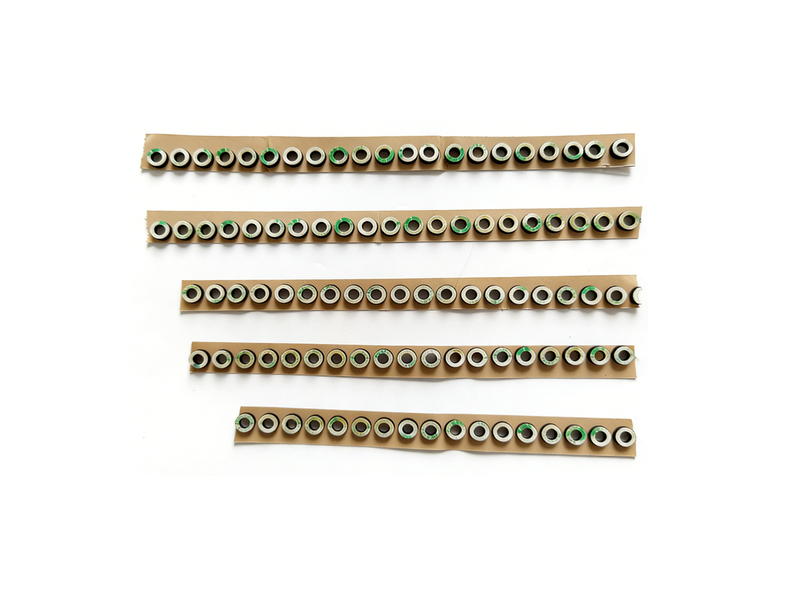 poron<i style='color:red'>泡棉</i>胶垫模切